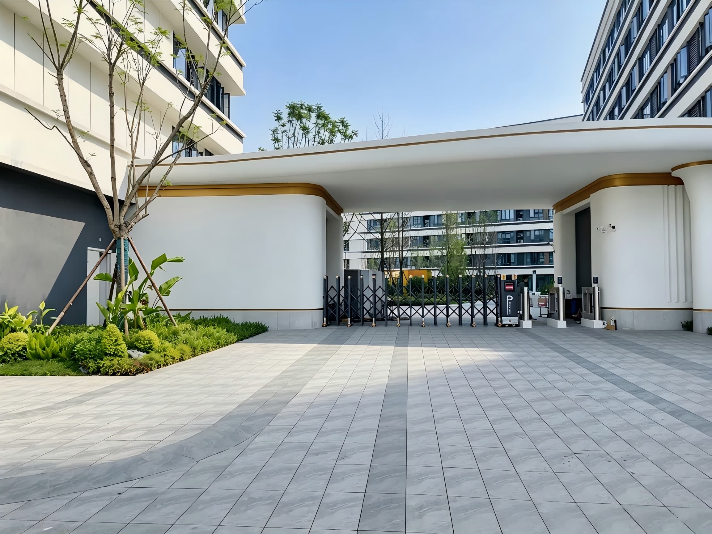 学校大门